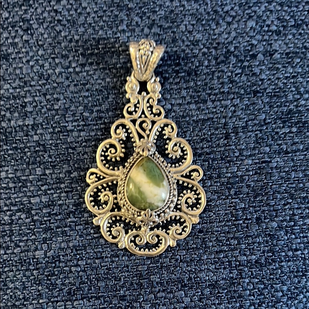 Elegant Green and Gold Pendant
